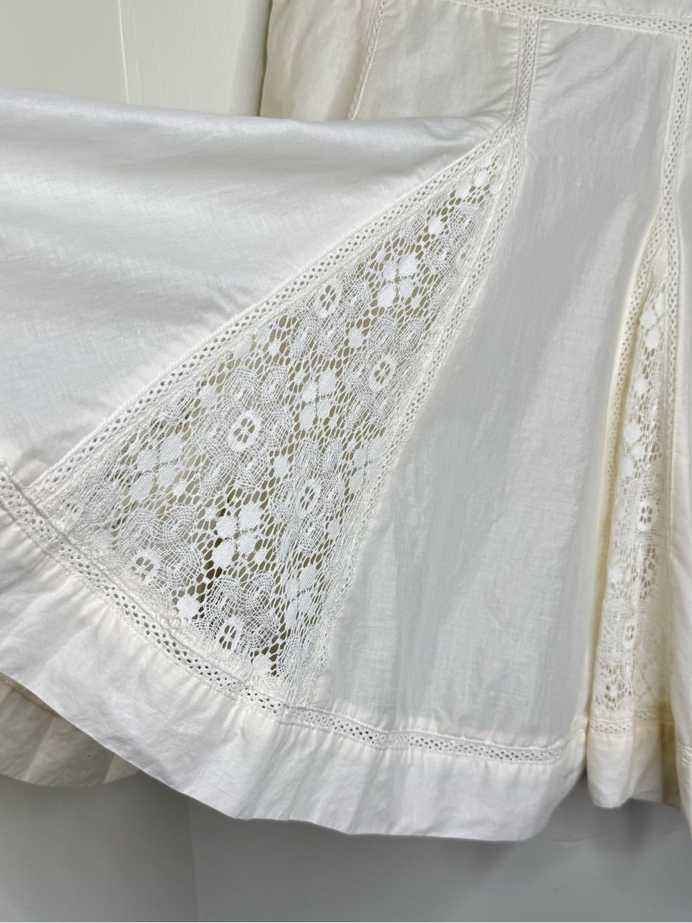 Apt 9 Cotton Ivory Skirt Lace Panels Women’s Size 8 Lined Feminine Romantic - Picture 2 of 9